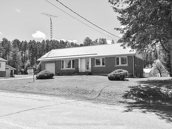 3rd image of 6628 Buckshot Lake Rd
