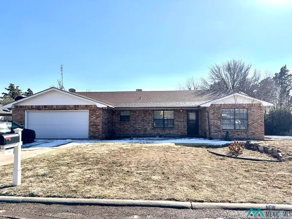 2003 Boxwood St, Portales, NM 88130