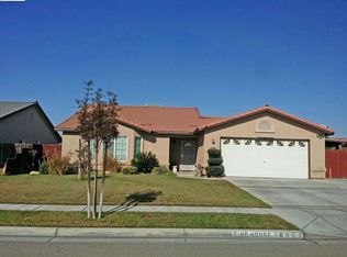 16066 W Gentry Ave, Kerman, CA 93630