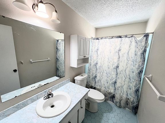 5th image of 101 Broward Dr