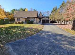 20 Libby Ave, Lewiston, ME 04240