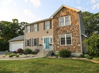 8 Sweet Fern Ln, Coventry, RI 02816