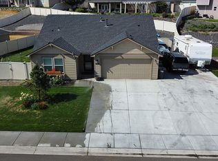 6009 Pimlico Dr, Pasco, WA 99301