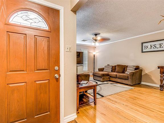5th image of 10904 Sombra Verde Dr