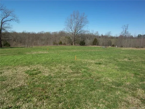 130 Blakemore Dr, Boiling Springs, NC 28017