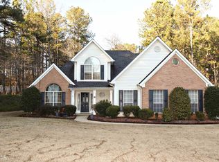 10 Chesterfield Dr, Newnan, GA 30265
