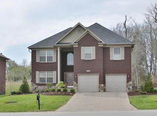 16500 Taunton Vale Rd, Louisville, KY 40245