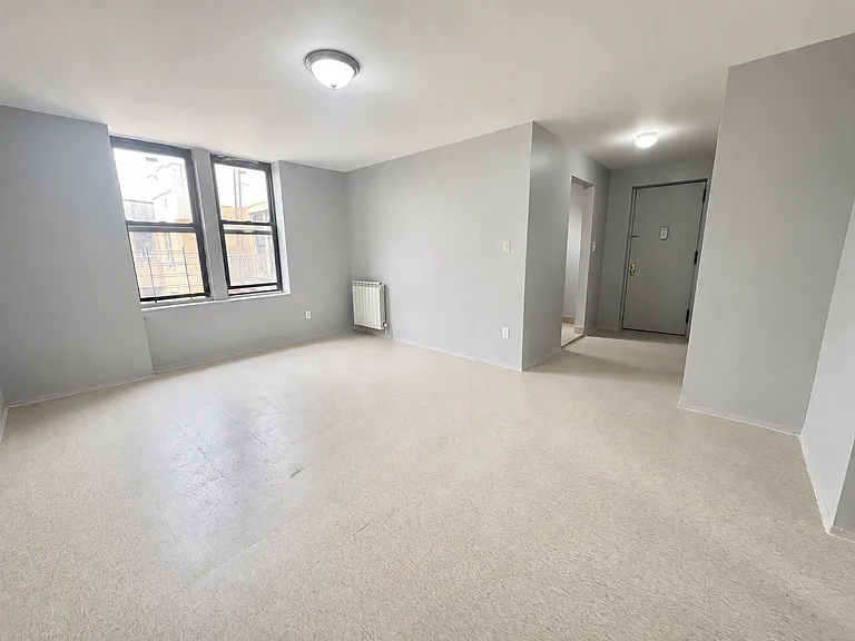 10 Argyle Rd #4D — Photo 8