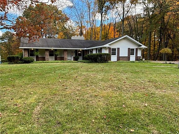 2nd image of 569 Northlawn Dr