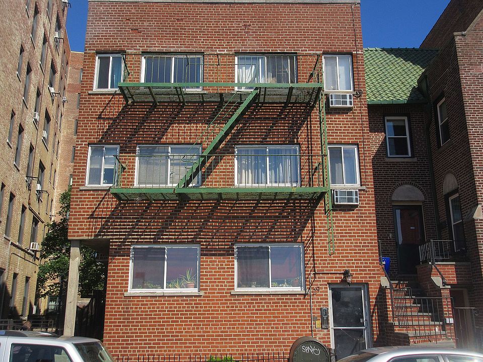1st image of 29 Chittenden Ave APT 3A