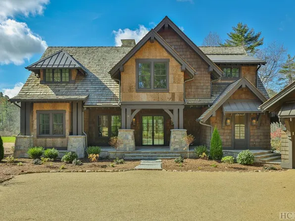 79 Two Byrds Lane, Cashiers, NC 28717