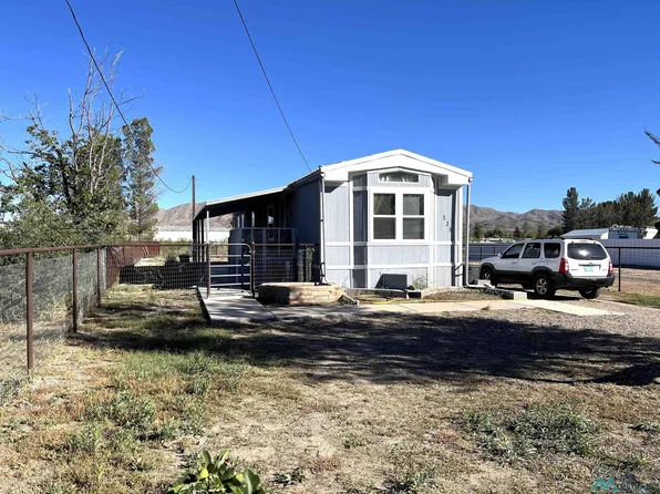 128 Doris St, Williamsburg, NM 87942