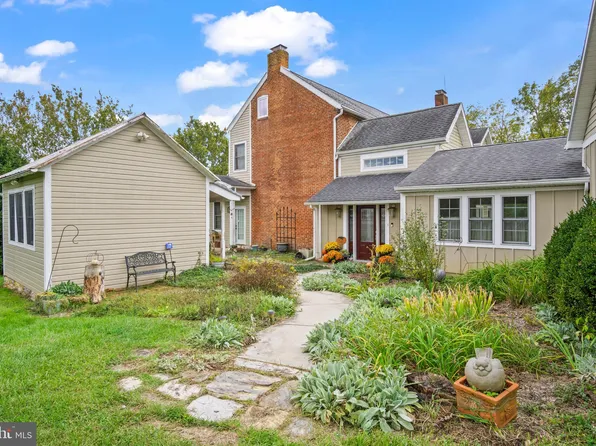 20036 Nicodemus Mill Rd, Keedysville, MD 21756