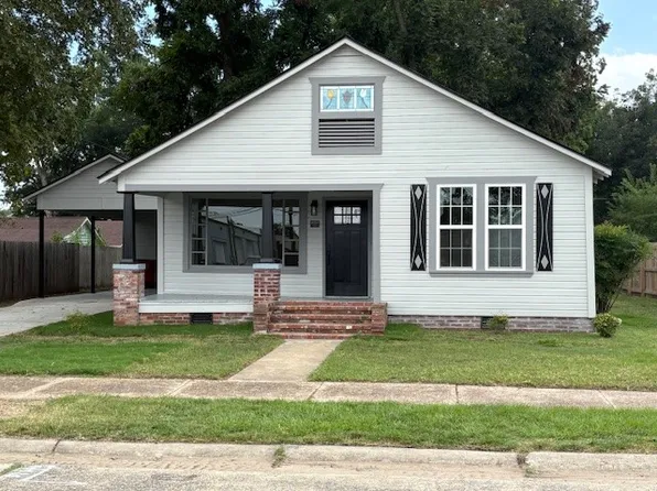 105 Pecan St, Dardanelle, AR 72834