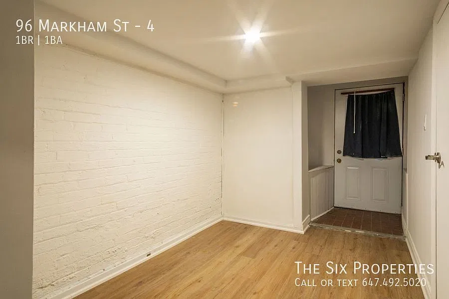96 Markham St — Photo 2