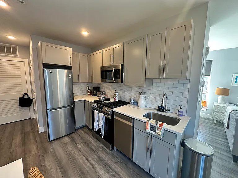 55-57 W 5th St #302 — Photo 2