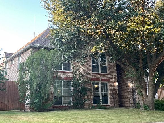 2nd image of 2612 Suntree Ln