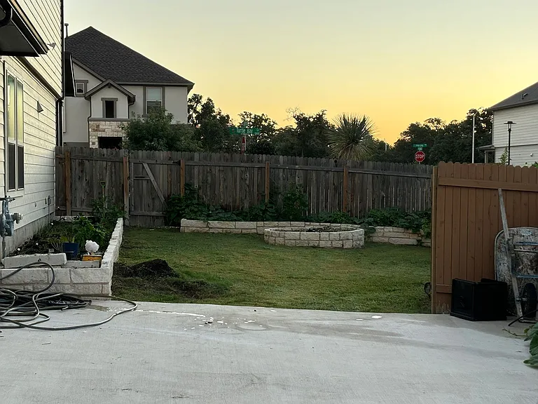 Home BackYard & Garden Area with Fire Pit