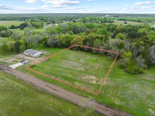 333 Hemby Way, Bonham, TX 75418