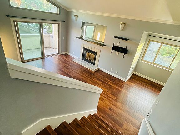 Spacious Living room / hall- view from entrance / steps