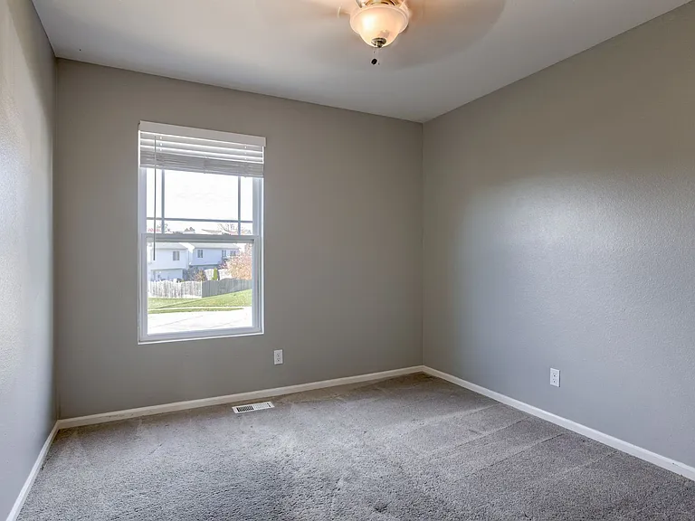15405 Fillmore Cir — Photo 13