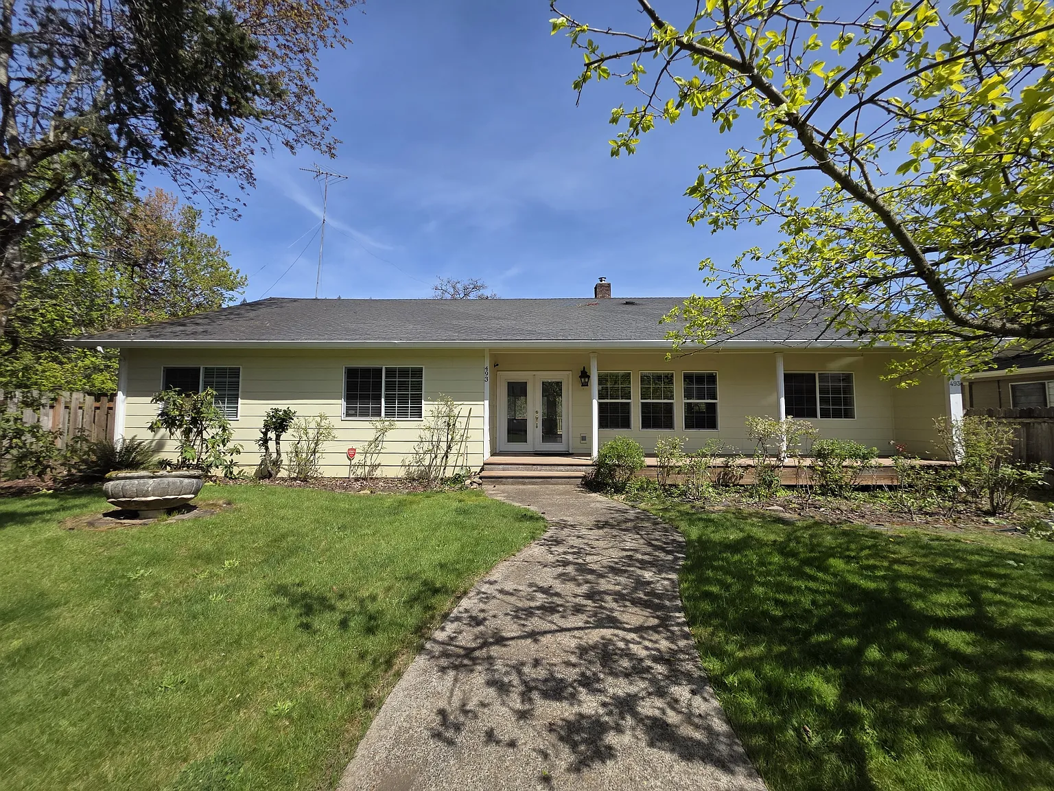 3 bed, 2259 sqft, $3,395 — Photo 1