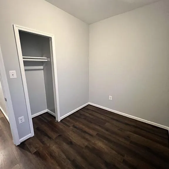441 Mellon St SE — Photo 10