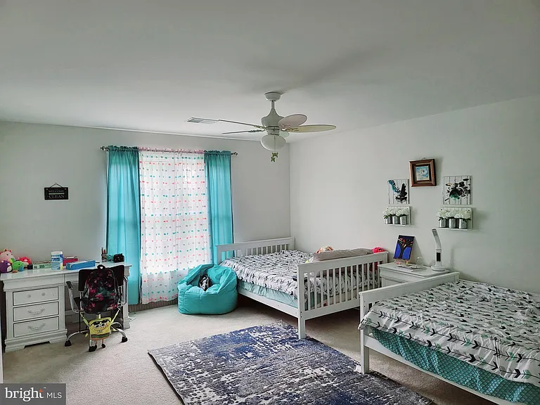 25580 Fishers Hill Ct — Photo 19