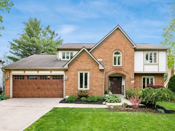 1009 Farrington Dr, Westerville, OH 43081