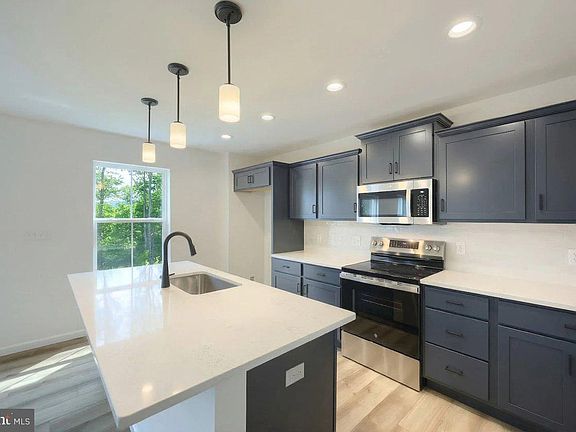 6th image of this home