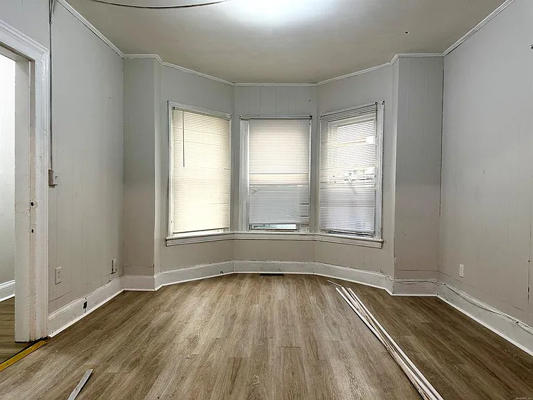 103 Catherine St #2 — Photo 7