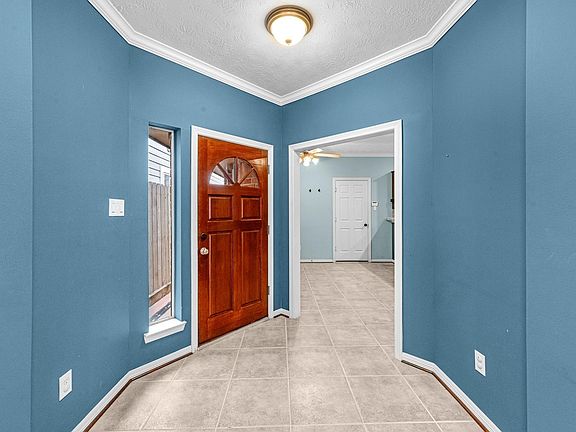 5th image of 5228 Larkin St