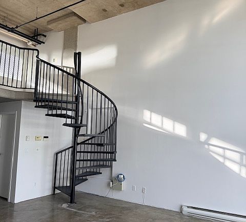 3rd image of 228 E 4th Ave #403