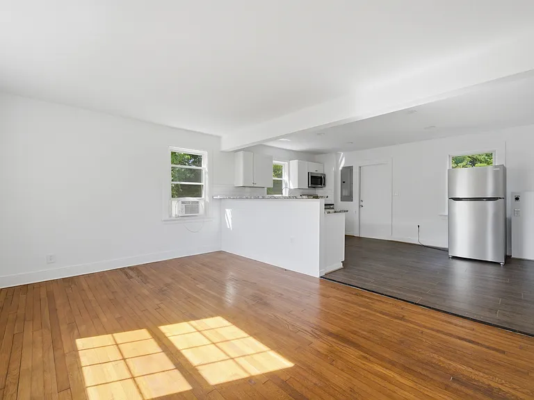302 Marlin Dr — Photo 17