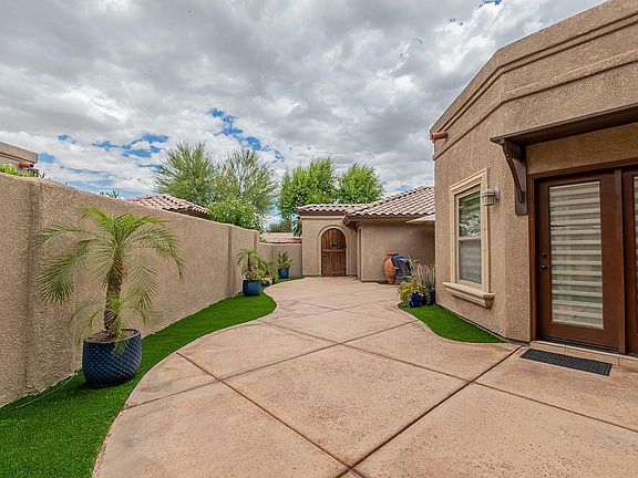 5th image of 4601 W La Quinta Ln