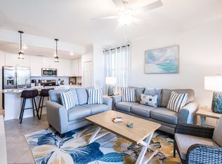 17724 Gawthrop Dr #101, Bradenton, FL 34211