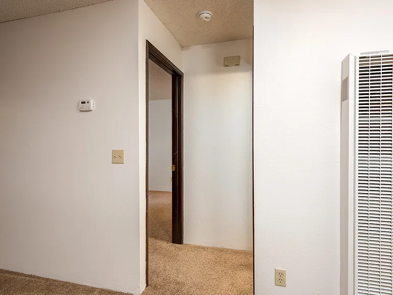 Coddingtown Mall Apartments — Photo 14