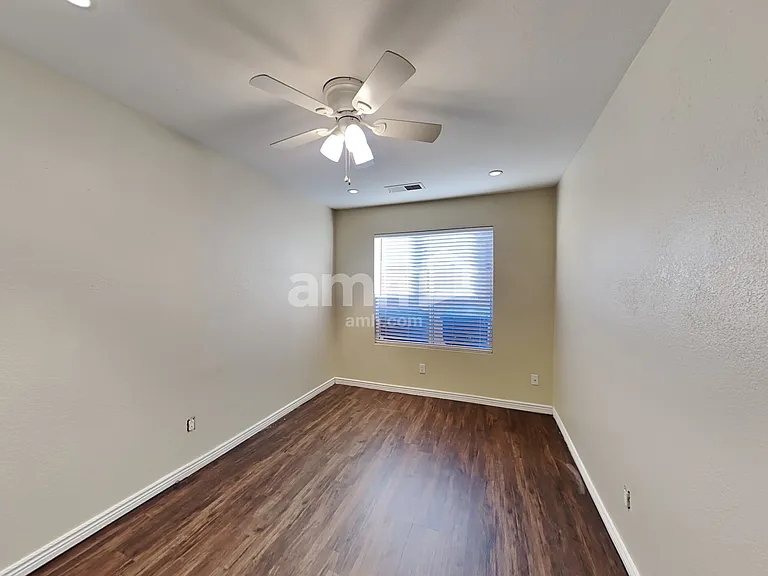 40 N Birch St — Photo 11