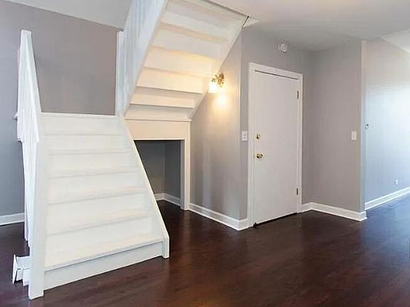 5th image of 4140 N Western Ave #2