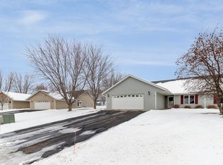 326 Willink Dr, Baldwin, WI 54002