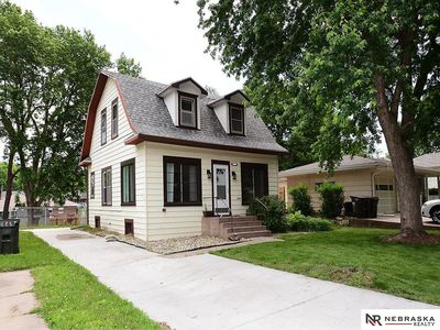 2424 S 37th St, Lincoln, NE, 68506