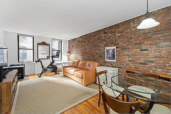 1st image of 430 E 77th St APT 3A