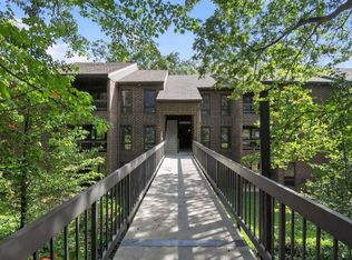 44693 White Oak Ct APT 517, California, MD 20619