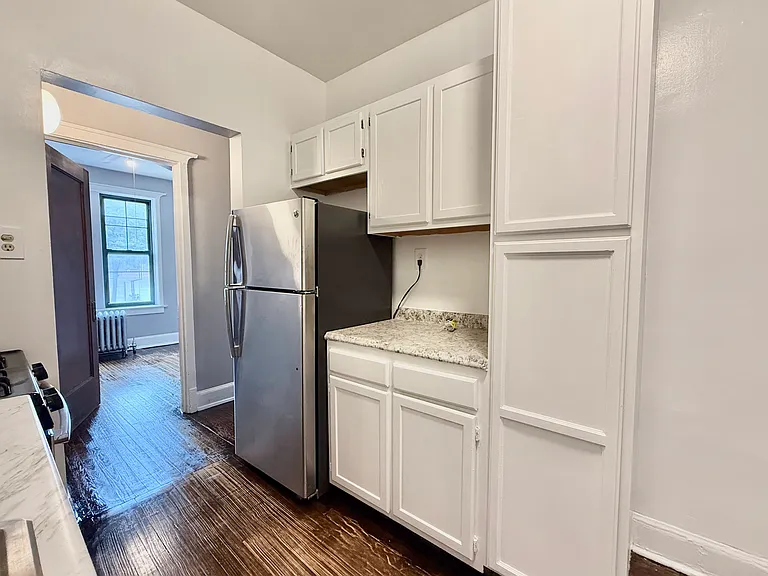 2059 W Touhy Ave #1 — Photo 13