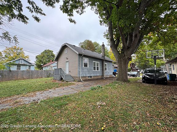 4th image of 1134 S Holmes St
