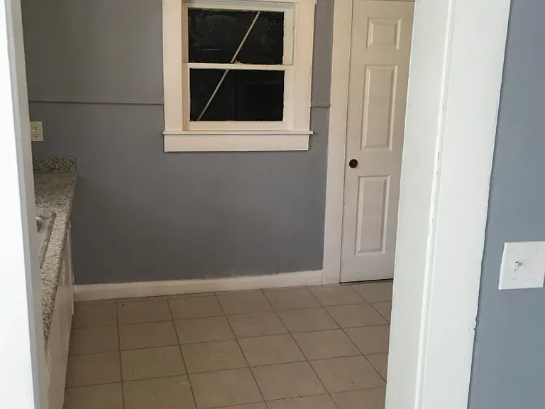 5427 Margarita St — Photo 3
