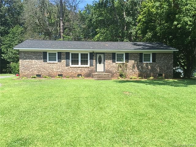 1st image of 398 Birchwood Dr
