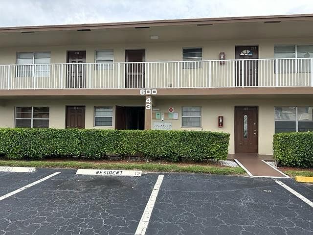 1st image of 600 NW 77th Avenue #105