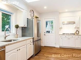 48 Washington Ave, Waltham, MA 02453