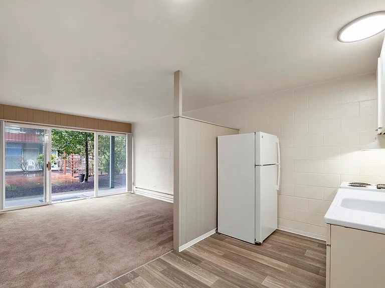 El Popo Apartments — Photo 9